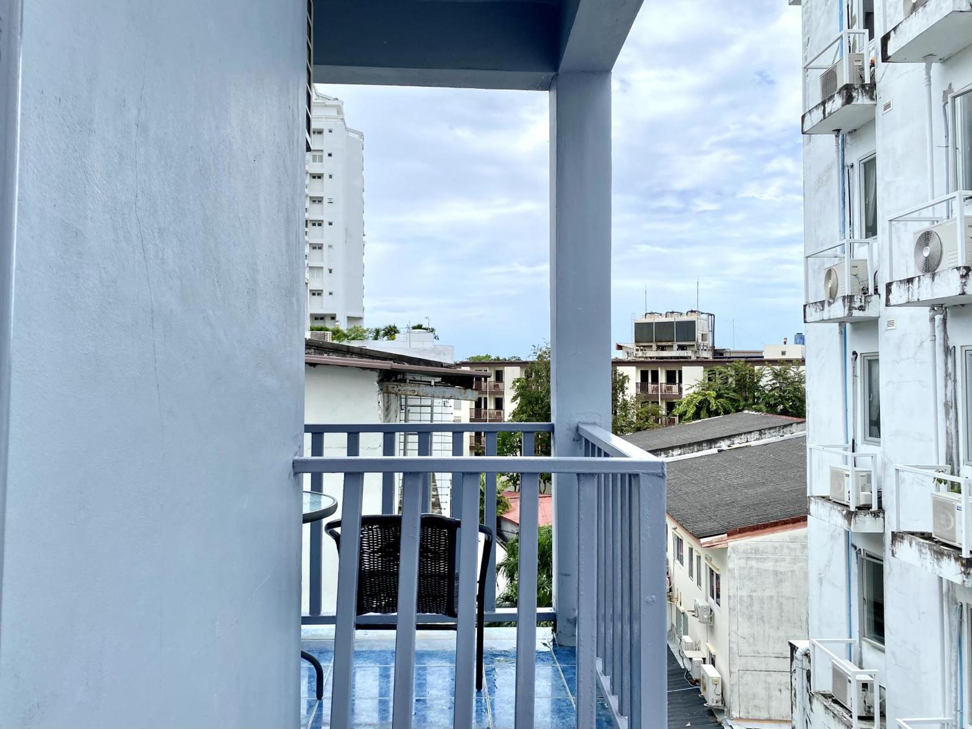Mini Thai Guesthouse Patong Exterior foto